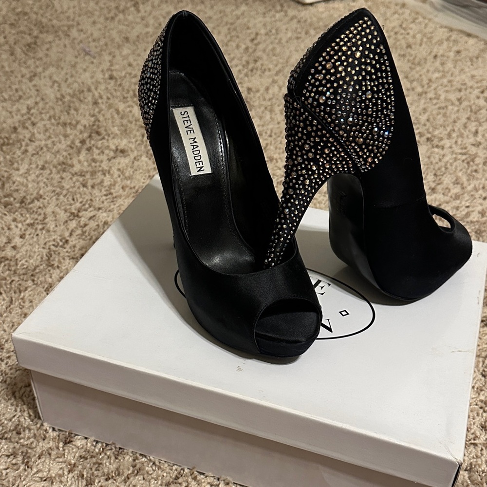 Steve Madden Black and Silver Embellished Heels